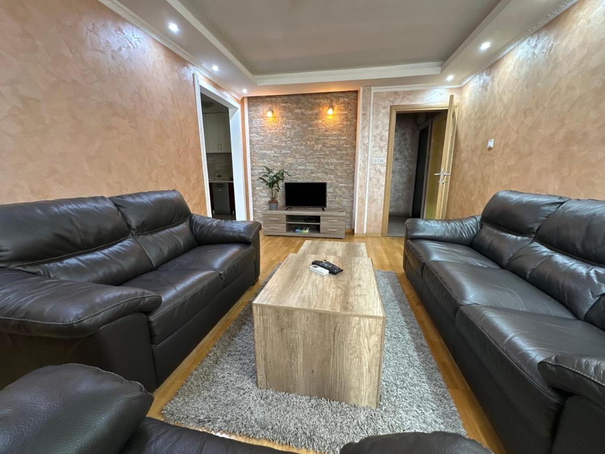 Nikki'S Apartment Подгорица Екстериор снимка